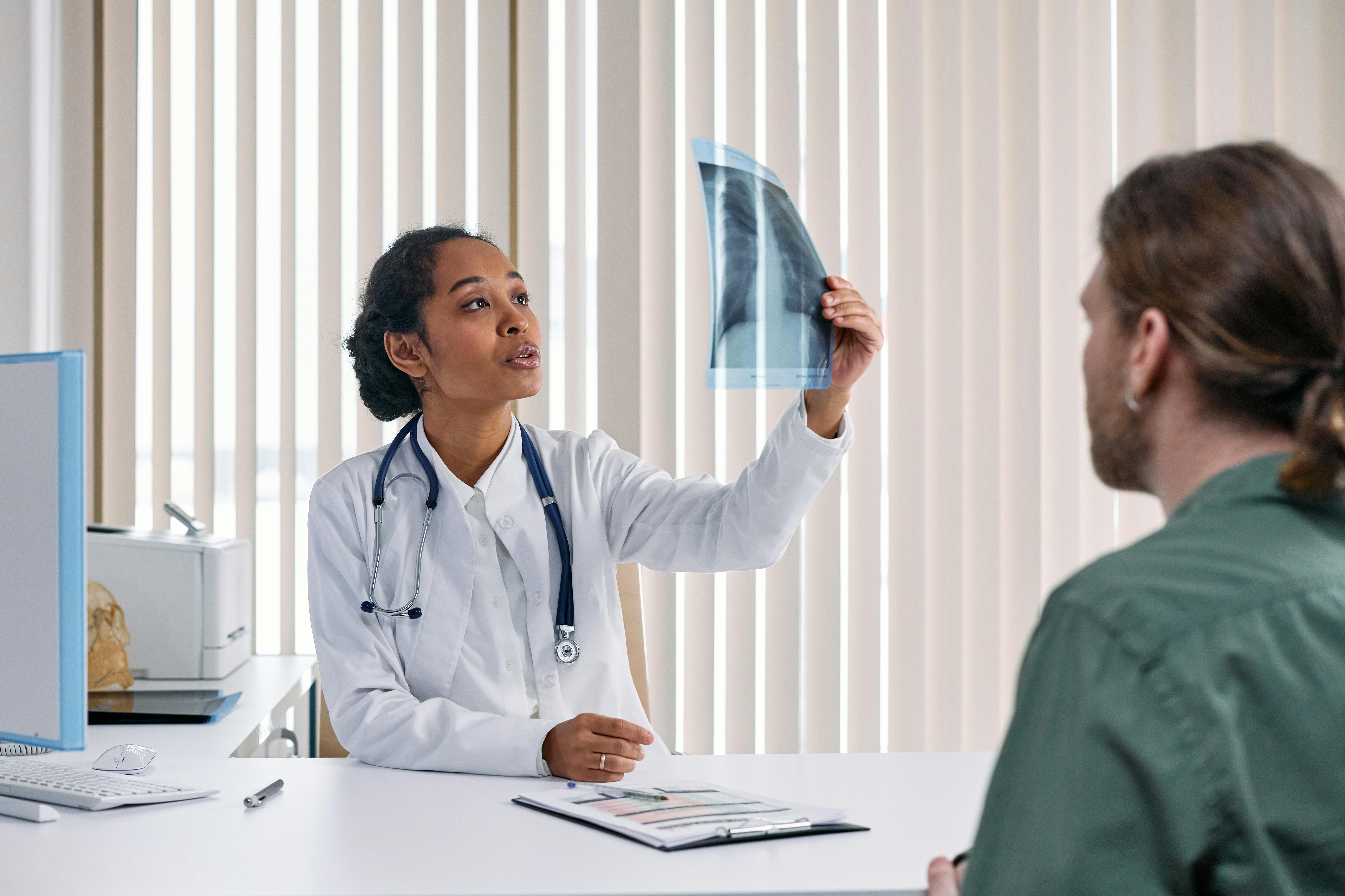 what can a chest x ray diagnose